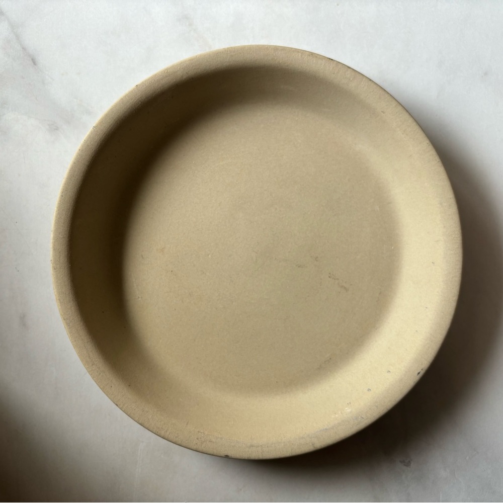 Pampered Chef 9” Stone Pie Plate